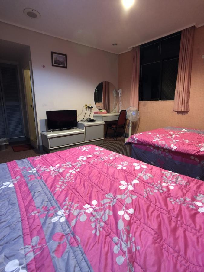 Ya Shi Deng Hotel Jiaoxi Bagian luar foto